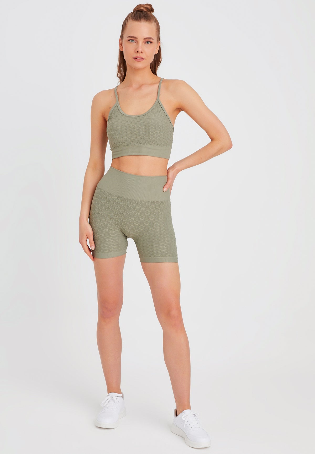 LN-8431 Khaki S